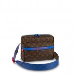 louis-vuitton-messenger-pm-monogram-other-мужские-сумки--M43843_PM2_Front view.jpg